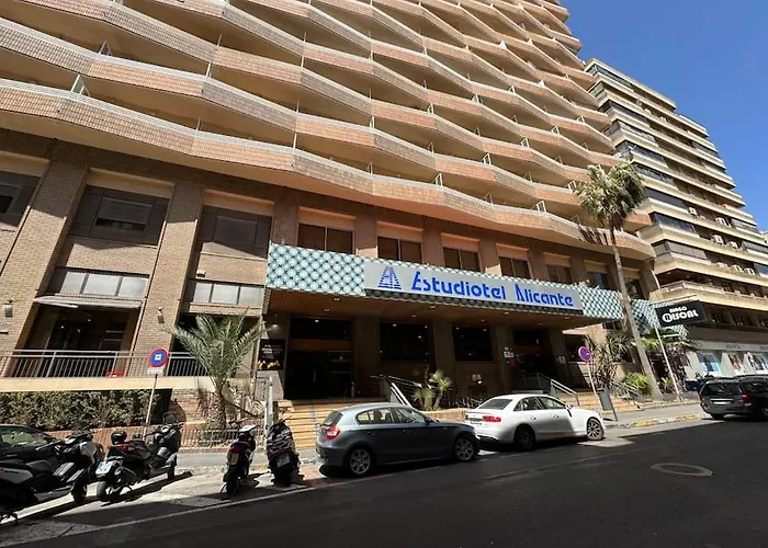 Estudio En El Centro De * Alicante